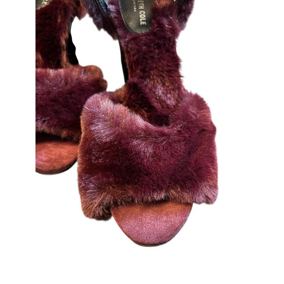 Kenneth Cole Melanie High Heel Sandals Sz 8 Brown Fluffy Open Toe Made in Italy - Picture 4 of 8